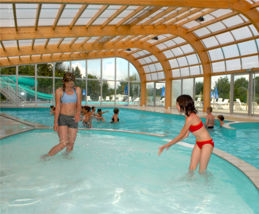 Camping Le Fayolan, Clairvaux Les Lacs Camping, Jura, Inside Pool