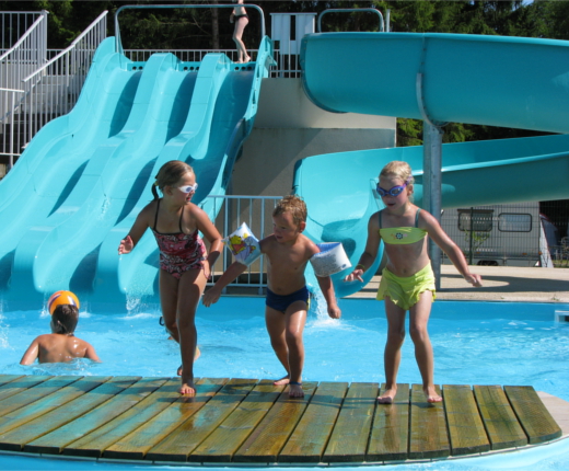 Camping Le Fayolan, Clairvaux Les Lacs Camping, Jura, Water Slides